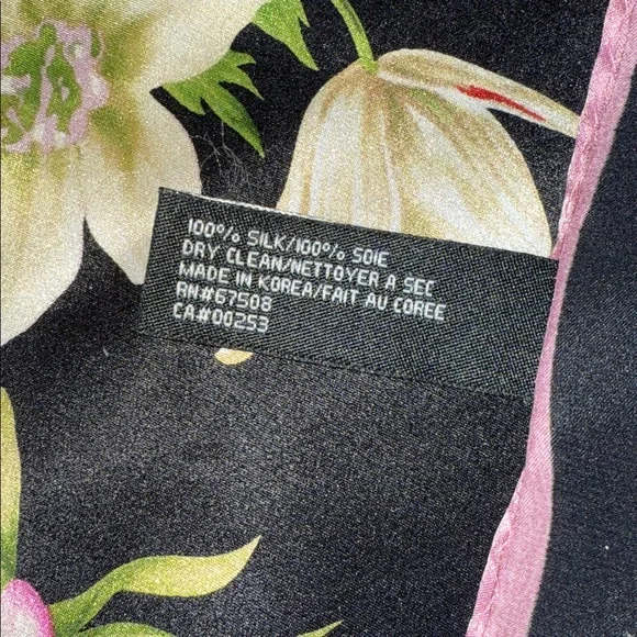 Jones New York Vintage Floral Silk Scarf - Picture 5 of 5